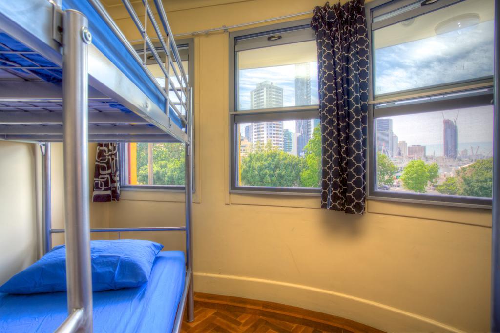 Big Bird Backpackers Hostel Brisbane Bagian luar foto