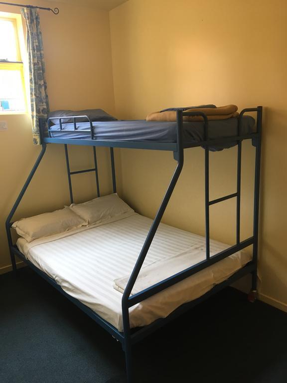 Big Bird Backpackers Hostel Brisbane Bagian luar foto
