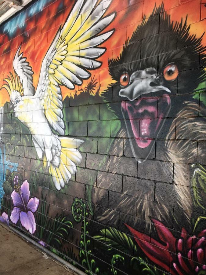 Big Bird Backpackers Hostel Brisbane Bagian luar foto